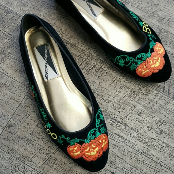 mootsie tootsie flats